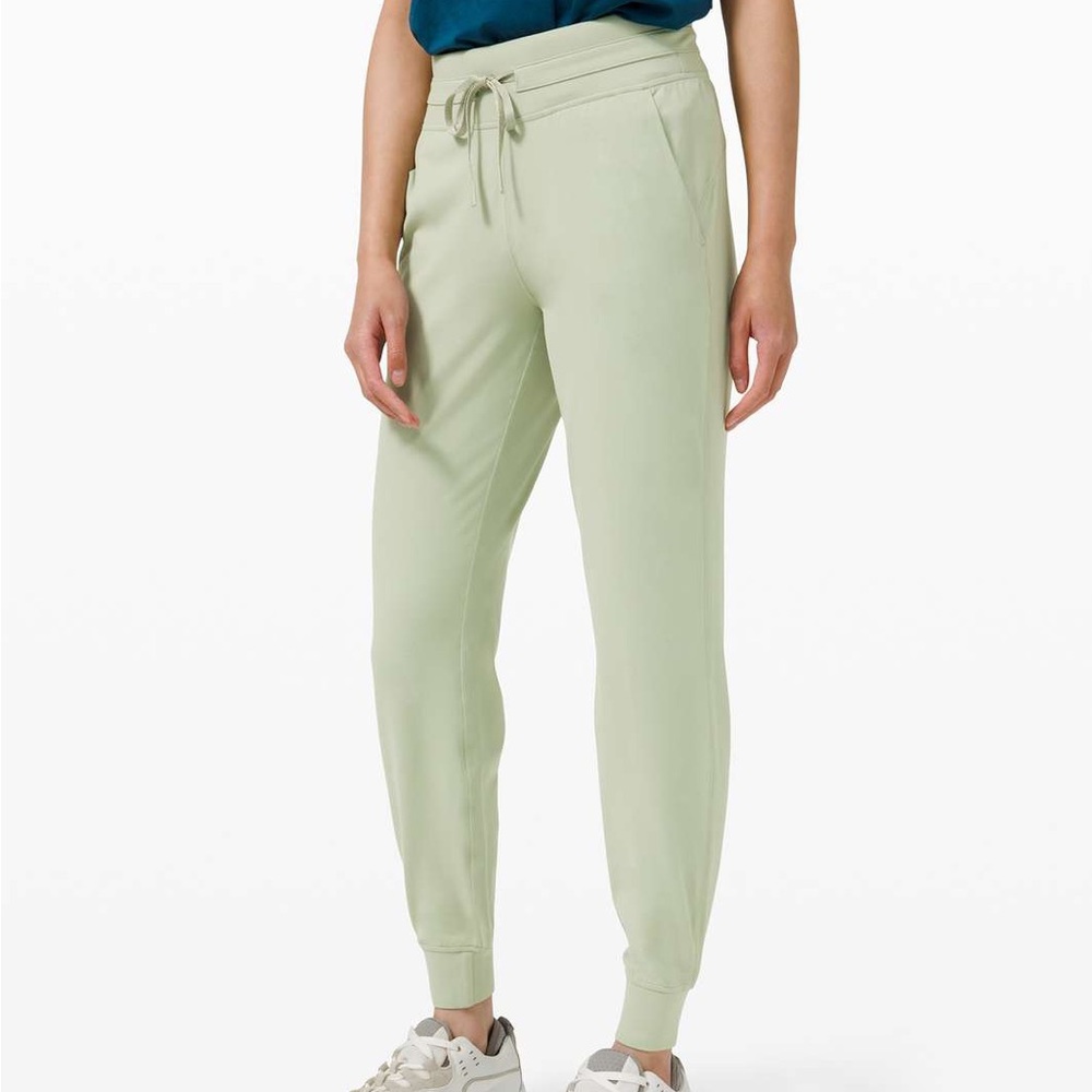 Lululemon Ready to Rulu High-Rise Jogger in Green Fern